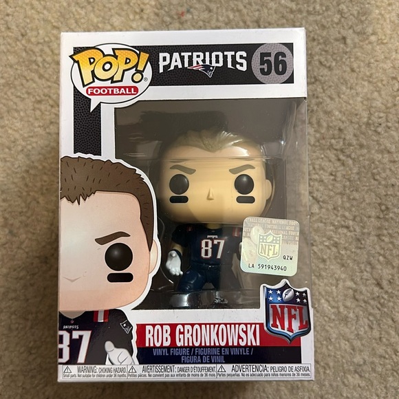 POP Football: Patriots - Rob Gronkowski (Color Rush) Funko Vinyl Figure - Picture 1 of 4